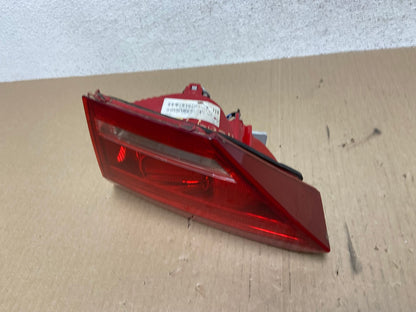 2012 to 2015 Volkswagen Passat Right Passenger Tail light inner AE6995 LK1