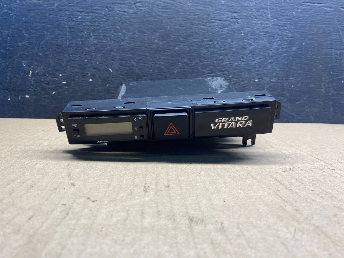 2004 to 2006 Suzuki Grand Vitara Warning Flashing Hazard Switch Button AH18000