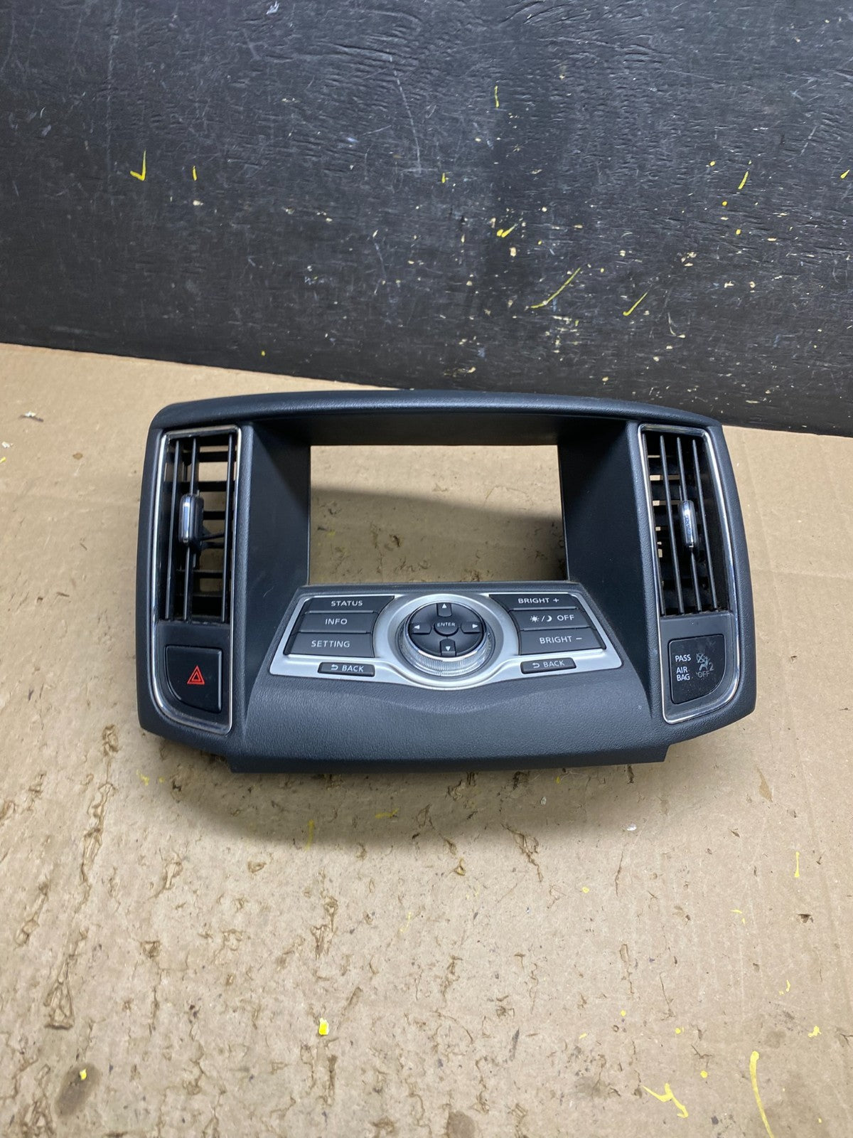 2009 to 2014 Nissan Maxima Radio Audio Panel Control Bezel Trim  u5451 DG0