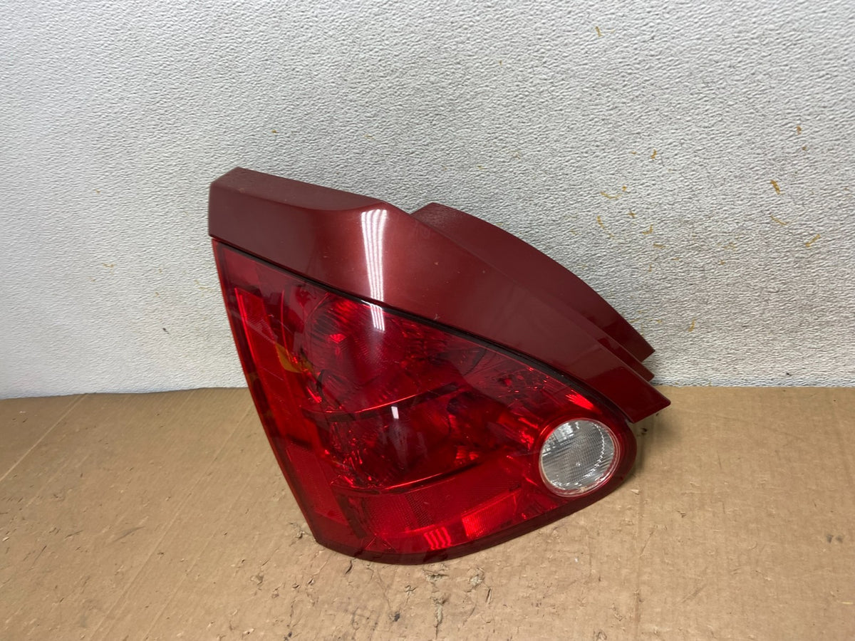 2004 2005 2006 2007 2008 Nissan Maxima Left Driver Lh Tail Light AI9325 LK1
