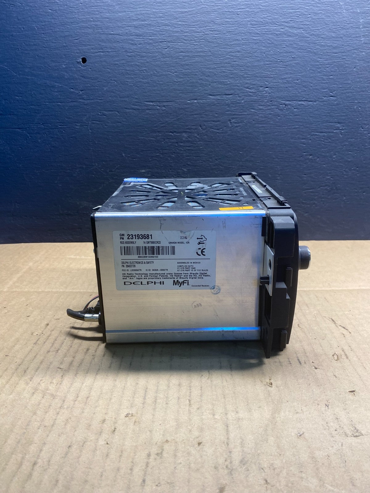 2013 2014 GMC Acadia Radio Display Screen AM/FM AUX OEM AB7450 DG2