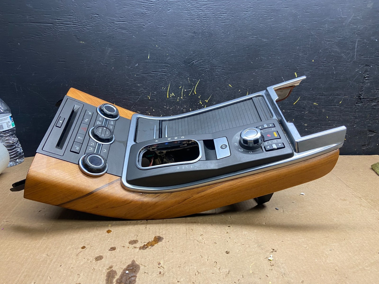 2010-2013 Land Rover Sport Center Climate Console Control Shifter Trim Z4275 DG3