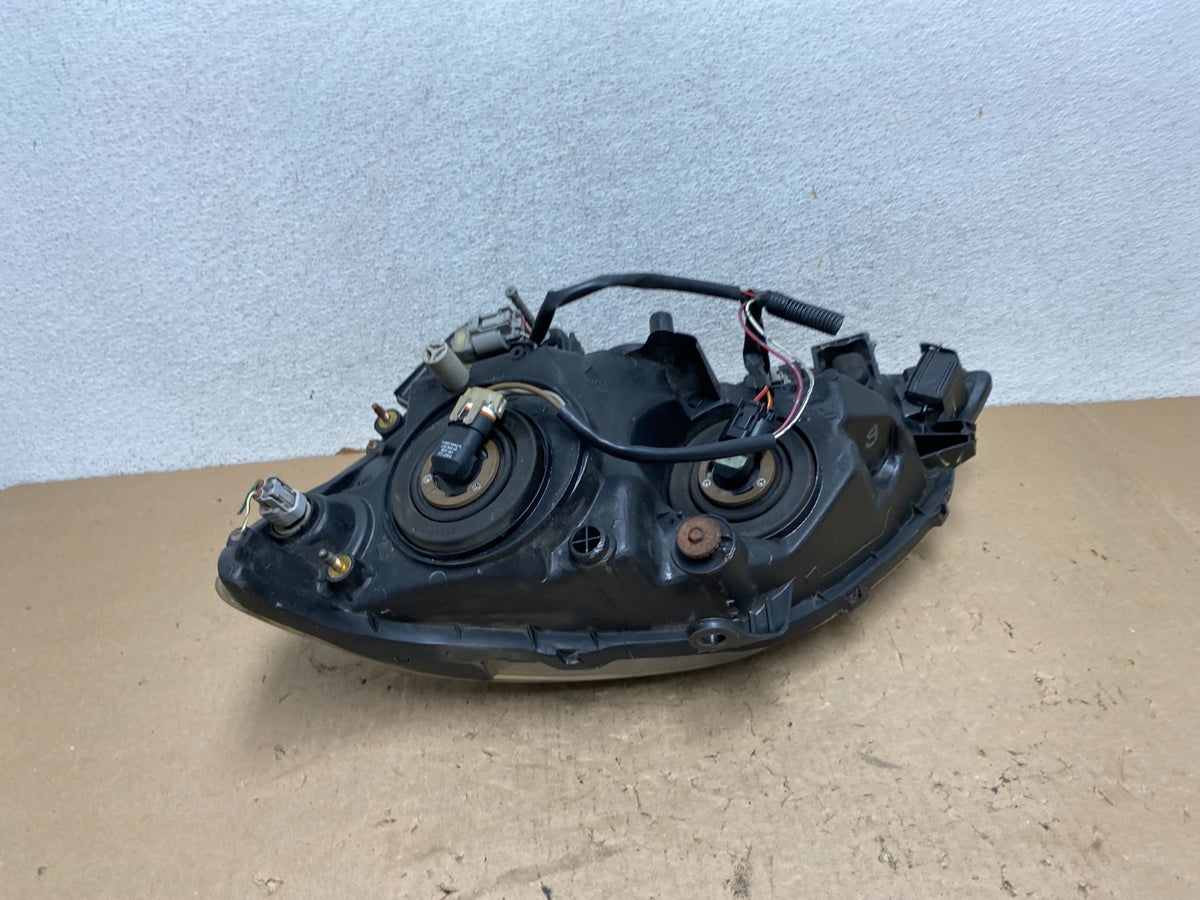 1999 to 2003 Lexus RX300 Right Passenger Headlight Halogen AG4460 DW5
