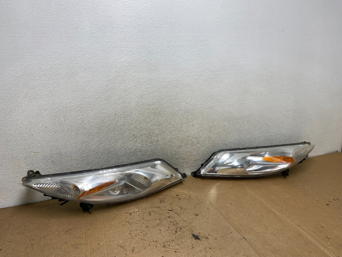 2011-2014 Nissan Juke Turn Signal Headlights Left+Right Halogen AI9342 LK2