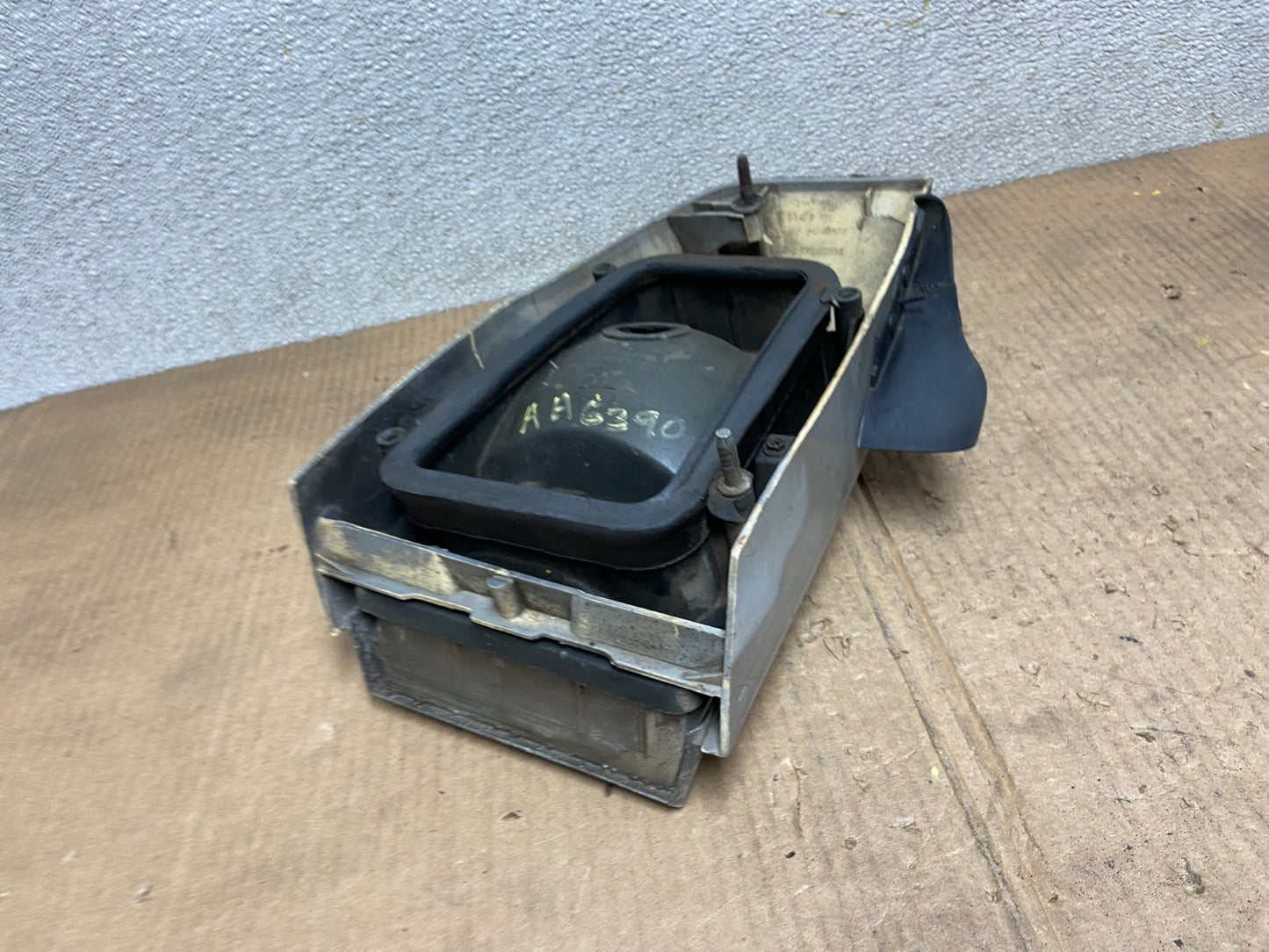 1977 Chevrolet Monte Carlo Right Passenger Side Tail Light AA63905