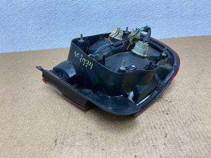 1994 1995 Hyundai Elantra Right Passenger Tail Light AC2974 DG5