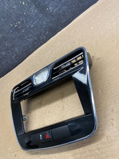 2011-2014 Chrysler 200 Dash Radio Bezel Trim Clock Hazard Bezel AH3840 DG4
