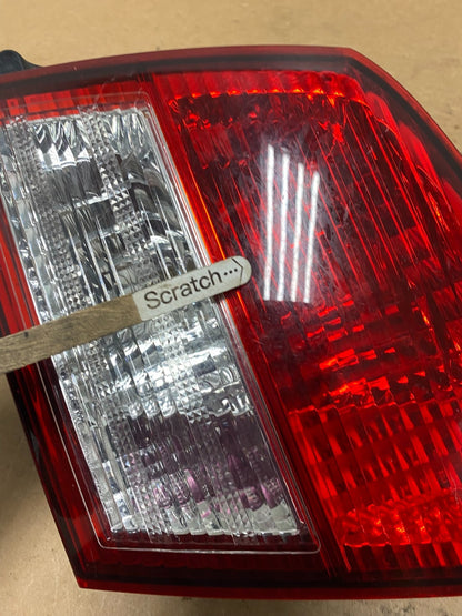 2002-2004 Infiniti i35 Inner Right Passenger Rh Side Tail Light OEM O9778 DW6