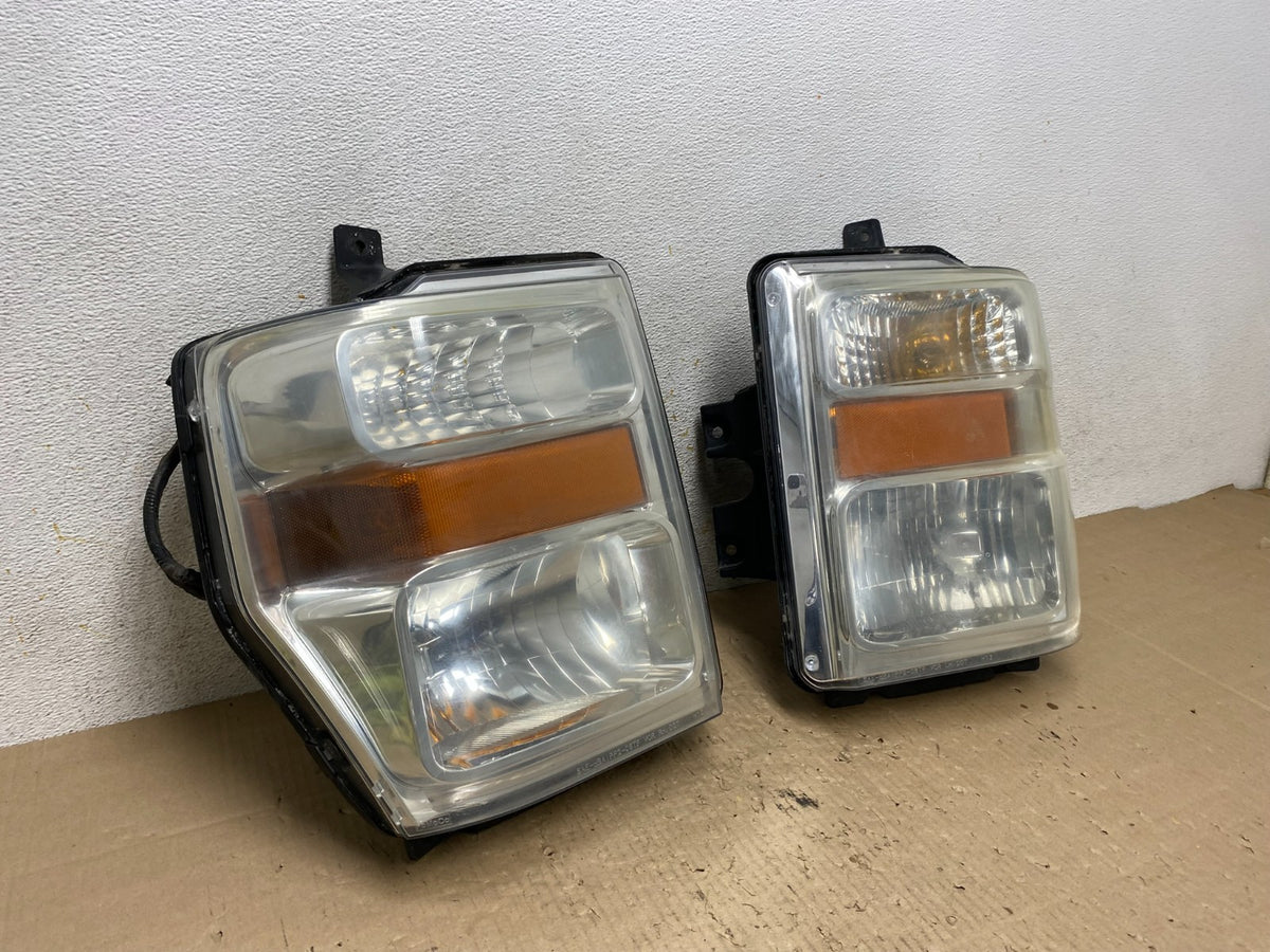 2008 to 2010 Ford F250 Super Duty Left+Right Side Headlights AI2441 DW2