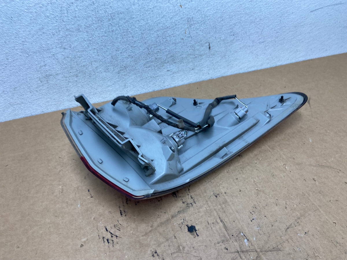 2013 to 2016 Nissan Pathfinder Passenger Right Side Tail Light AD6374 LK4