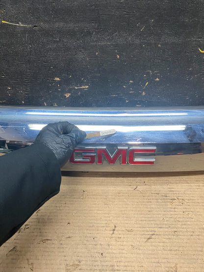 2010-2015 Gmc Terrain Lift Gate Handle Trim Back Up Camera 20881057 v7161 DG4