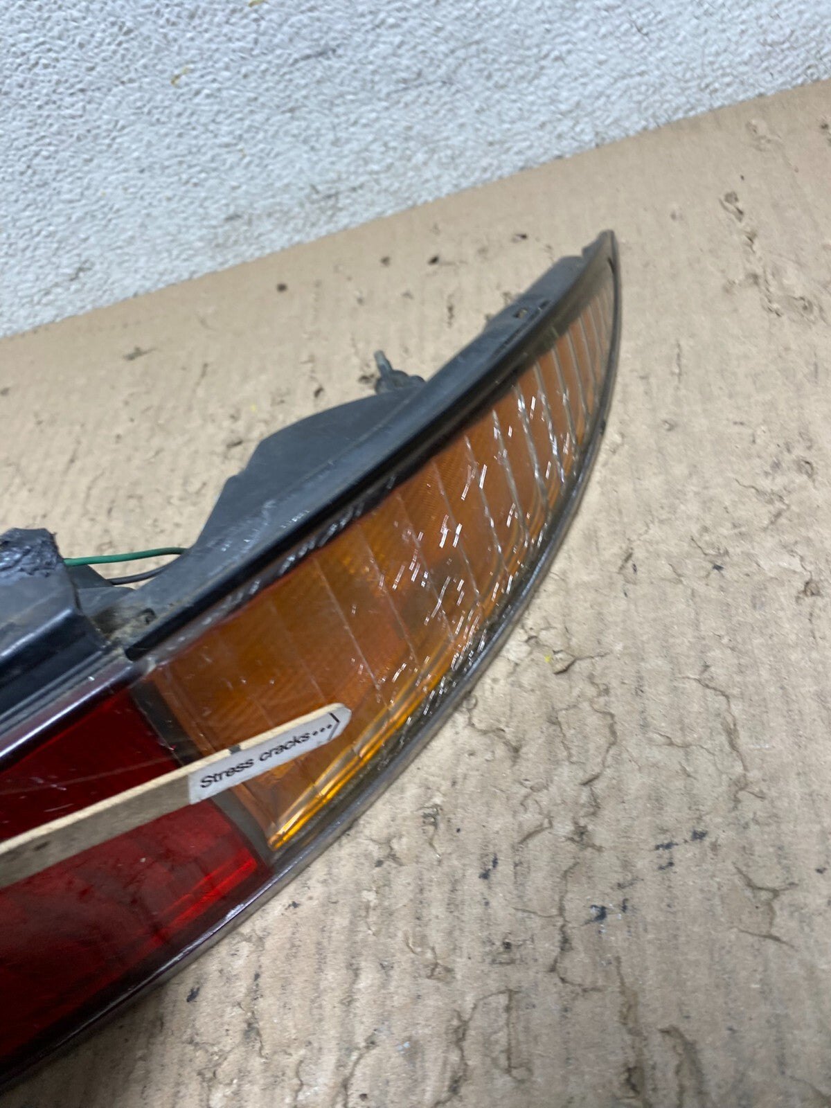 1993 to 1994 Infiniti J30 Driver Right Passenger RH Side Tail Light OEM L6536 DW5