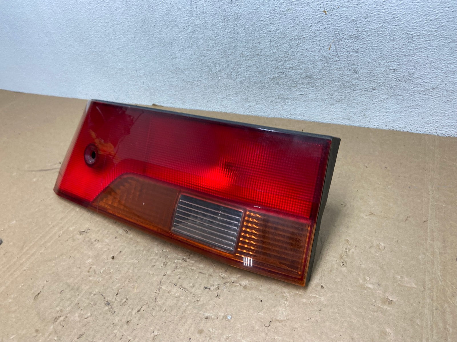 1999 2000 2001 Honda Odyssey Right Passenger RH Tail Light Inner AG1135 LK1