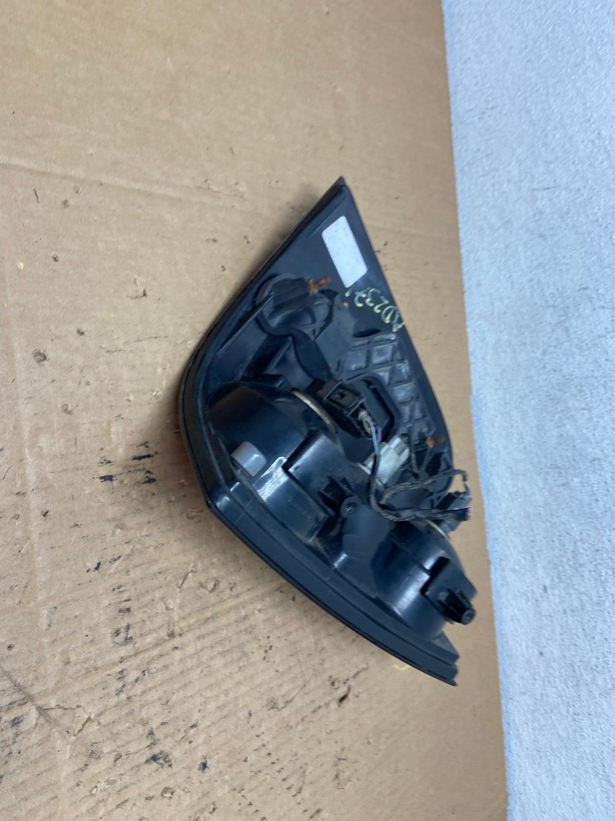 2006 to 2010 Ford Explorer Right Passenger Side Tail light AD2371 LK4
