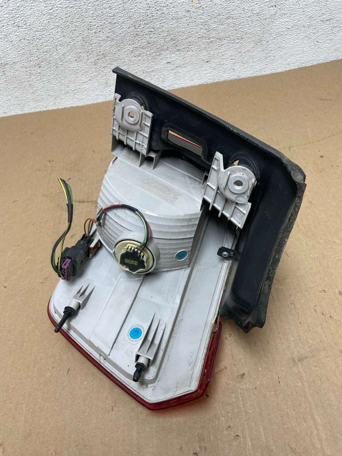 2010 to 2017 GMC Terrain Halogen Tail Light Left Driver Lh Side AD6465 DW4