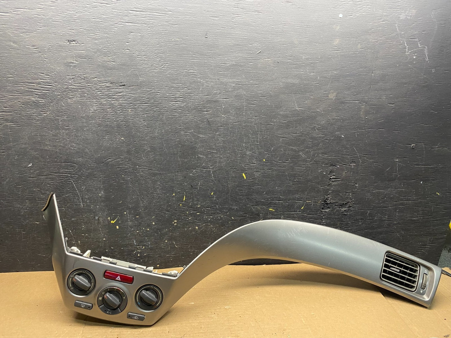 2008-2010 Subaru Impreza Dash Air Vent Climate Control Panel Bezel Trim Q9623 DG0