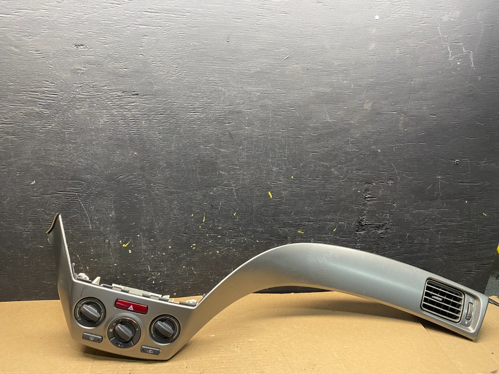 2008-2010 Subaru Impreza Dash Air Vent Climate Control Panel Bezel Trim Q9623 DG0