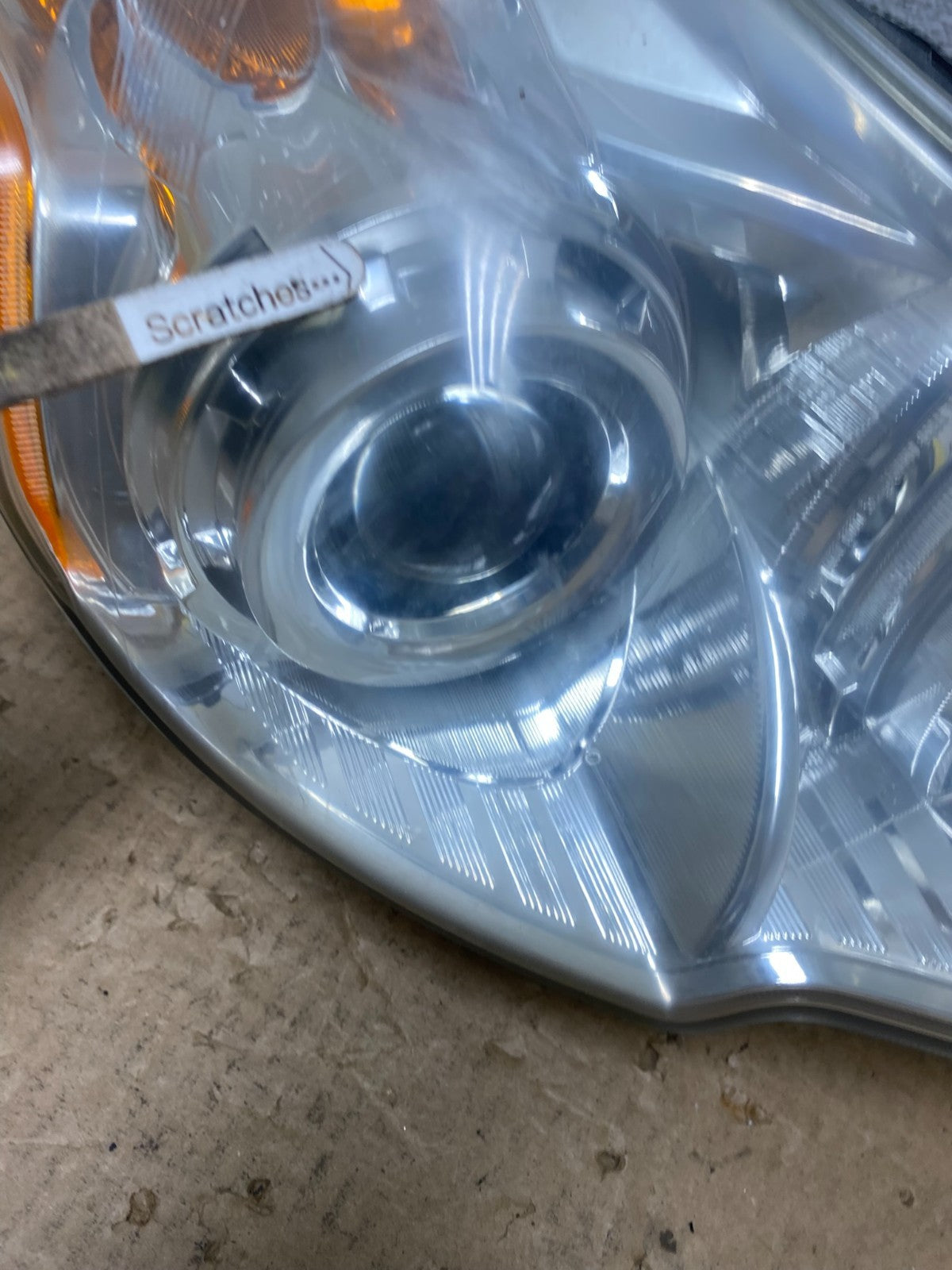 2010-2012 Subaru Legacy Outback Right Passenger Headlight AG0550 DW3