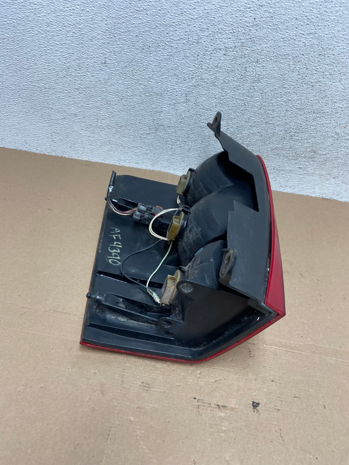 2007 2008 2009 Chrysler Aspen Tail Light Right Passenger Rh Side AF4390 LK5