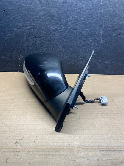 2011-2015 Hyundai Sonata Right Passenger Mirror W/ Turn Signal AF3945 LK2