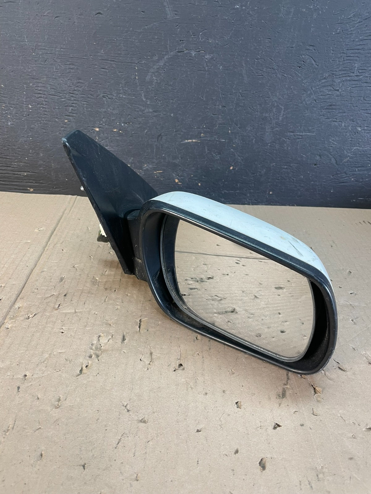 2004 to 2009 Mazda 3 Right Passenger RH Side View Door Mirror AE0693 DG2