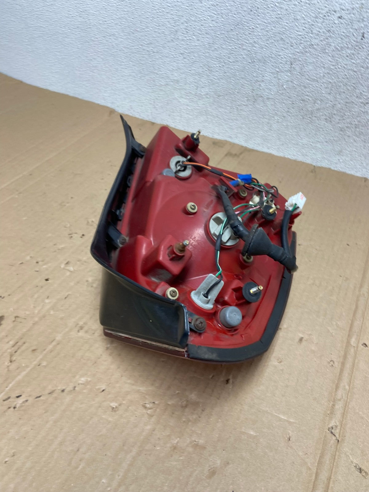 2004 2005 2006 Hyundai Elantra Sedan Right Passenger Tail Light AE8985 LK6