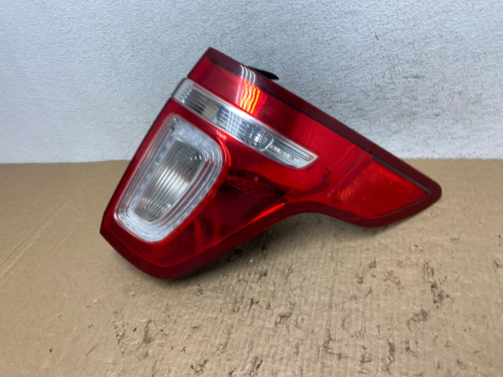 2011-2015 Ford Explorer Right Passenger Side Tail light AF8443 DW1