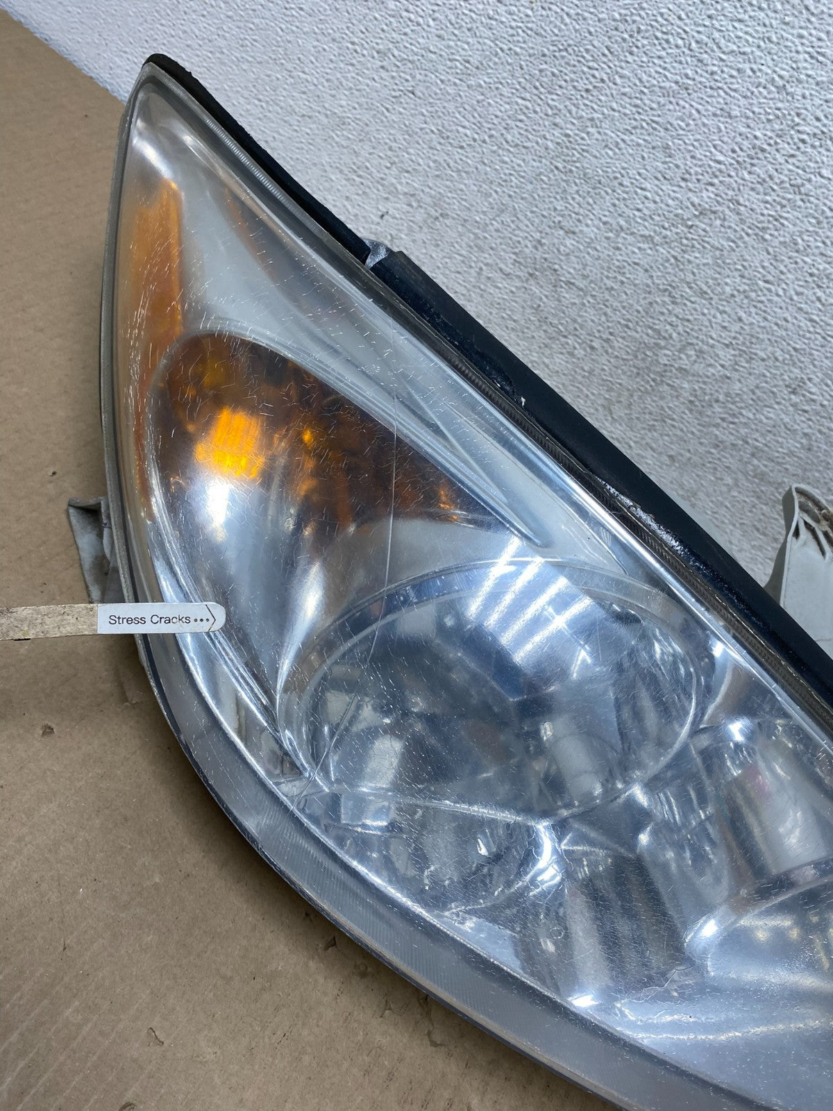 2002 to 2004 Toyota Camry Halogen Headlight Right Passenger Rh AG5876 DW4