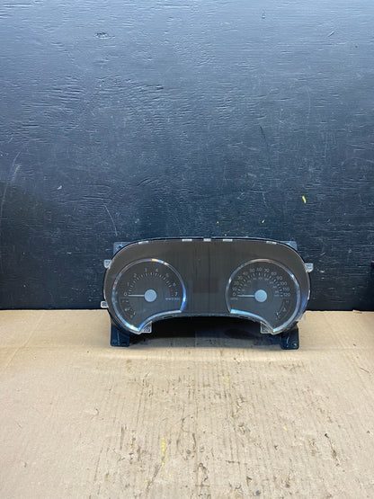 2006 2007 Mercury Mountaineer  Speedometer Cluster Gauge Oem P7631 DG0