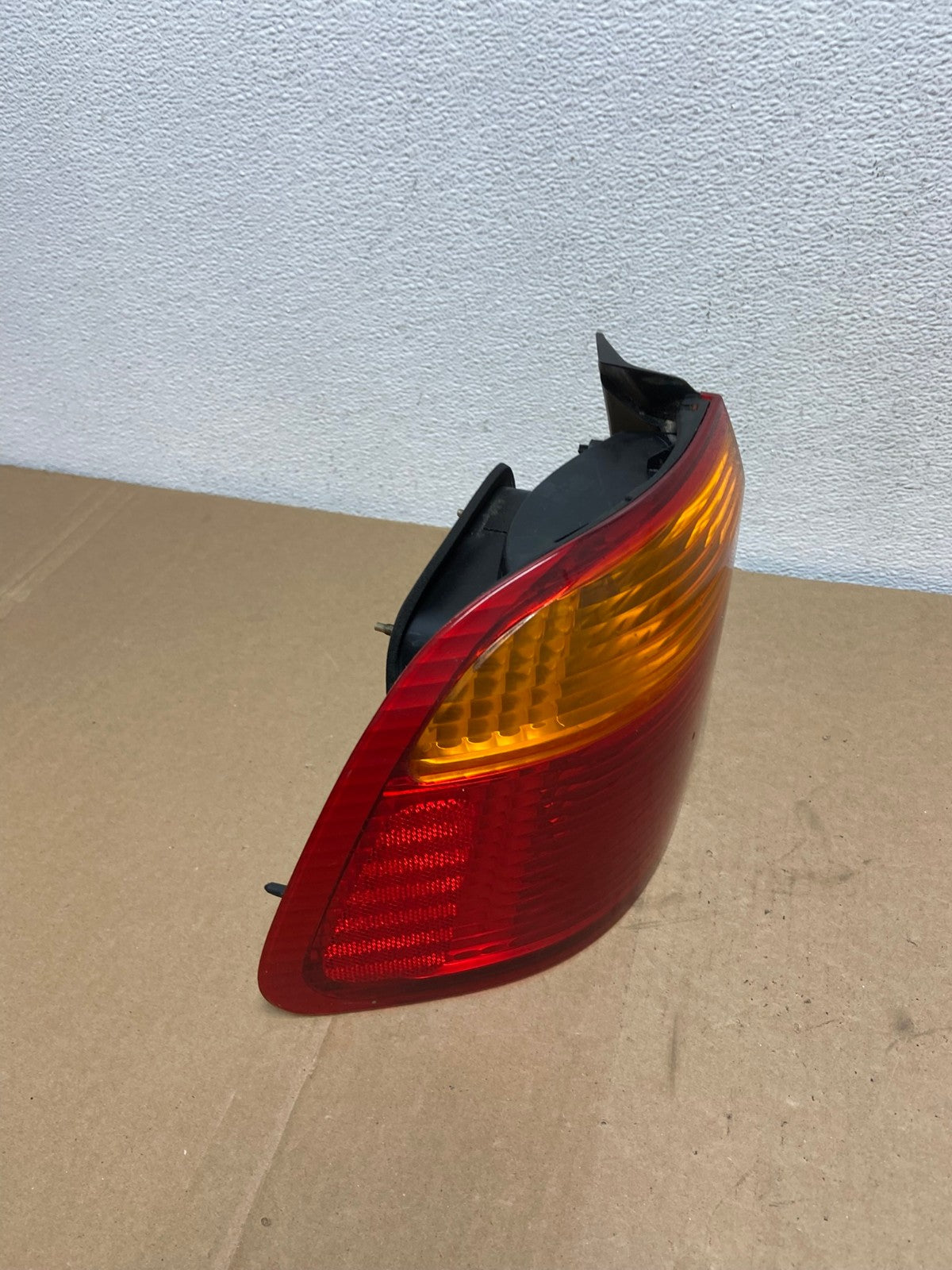 1999 2000 Honda Civic Sedan Left Side Tail Light Oem AC5585 LK2