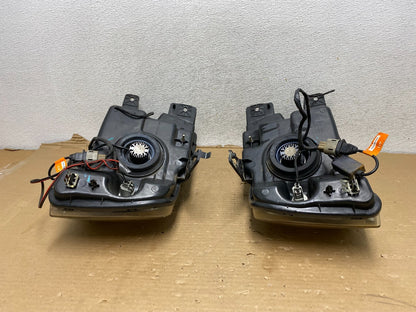 2004 to 2008 Ford F-150 F150 Left+Right Halogen Headlights AG9201 DW10