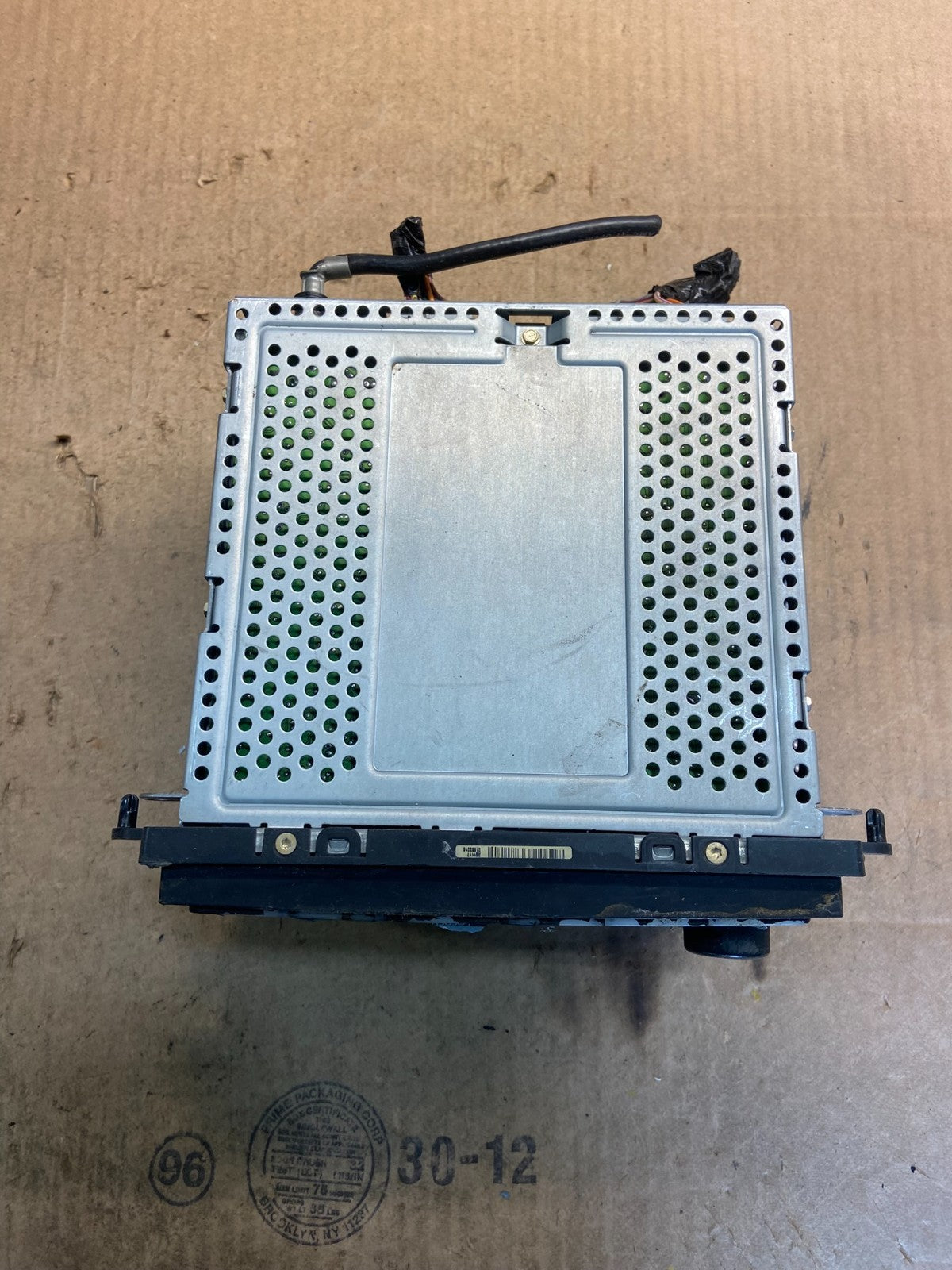 2007 Ford Expedition AM/FM Radio CD Player MP3 6-Disc OEM z8757 DG4
