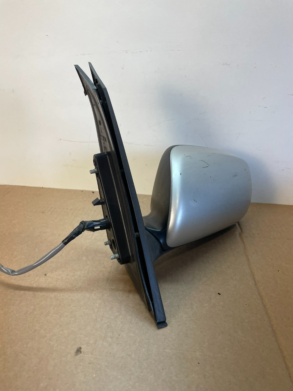 2004 to 2009 Toyota Prius Left Driver LH View Door Mirror AH6095 DG1