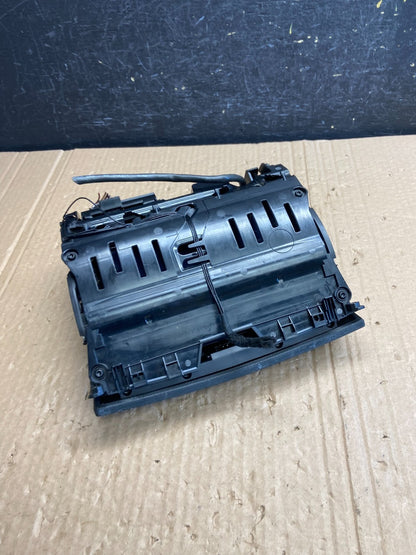 2008 to 2011 Mercedes W204 C300 Front Right Passenger Storage Glove Box af6348 D4