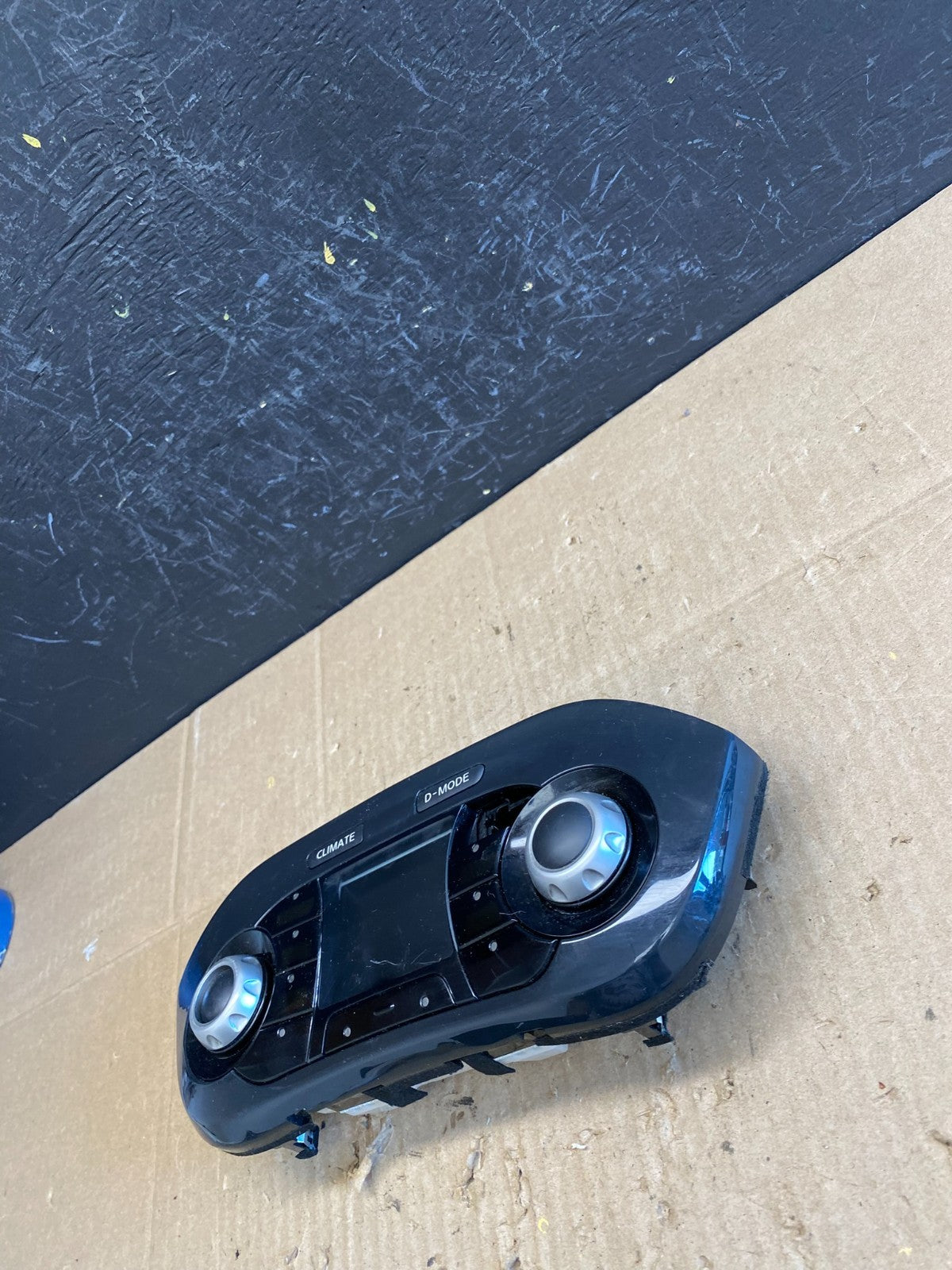 2011 to 2014 Nissan Juke  A/C Temperature Climate Control Panel OEM AC4578 DG1