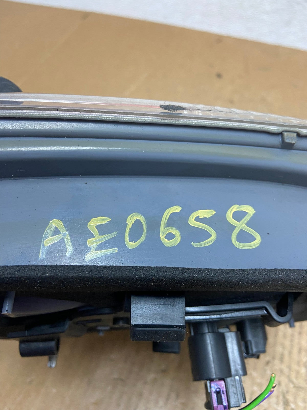 2007 to 2012 GMC Acadia Left Driver Lh Side Tail Light Inner AE0658 LK6