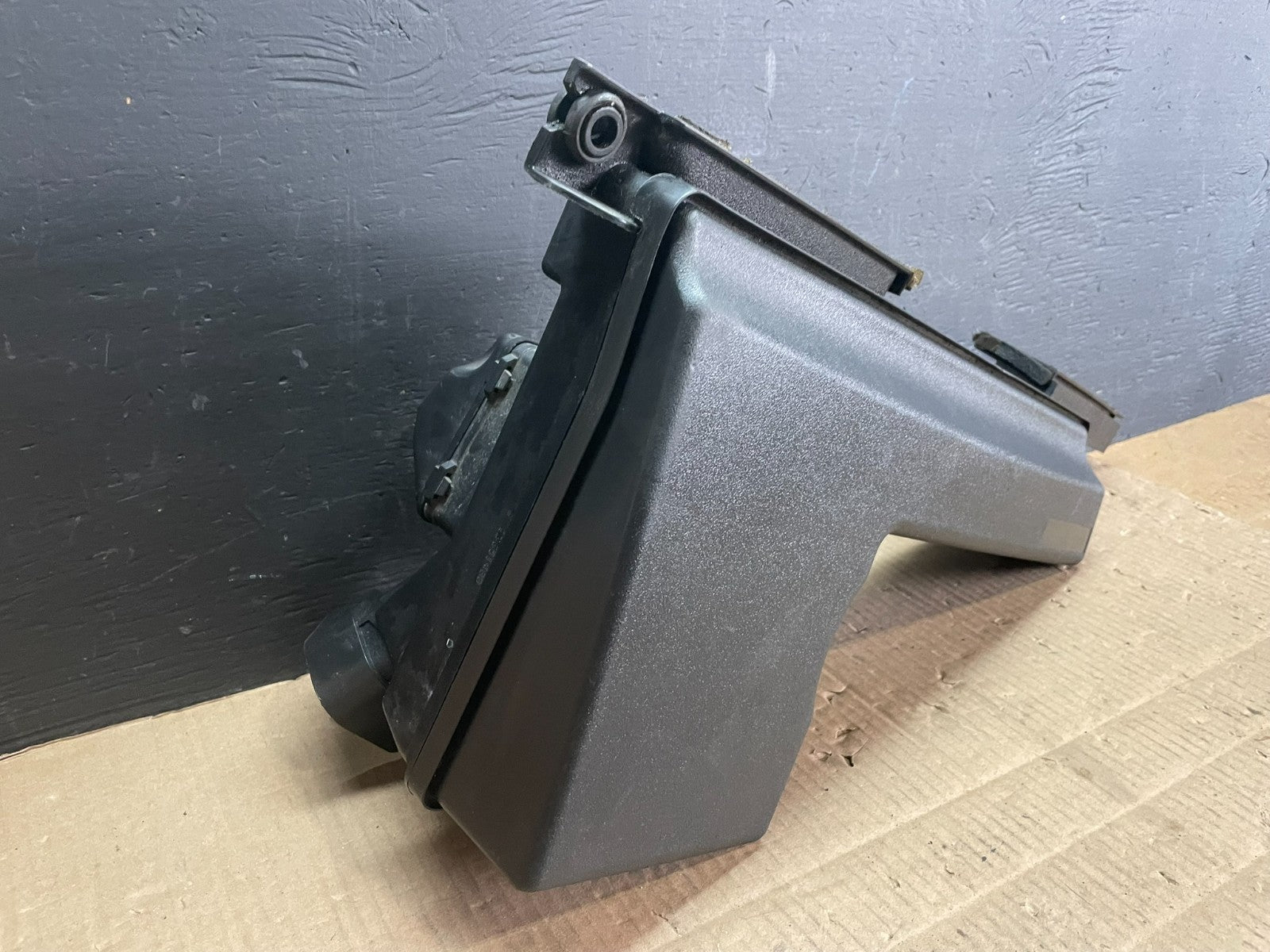 2013 to 2016 Nissan Pathfinder Upper Air Intake Duct OEM ab7815 DG1