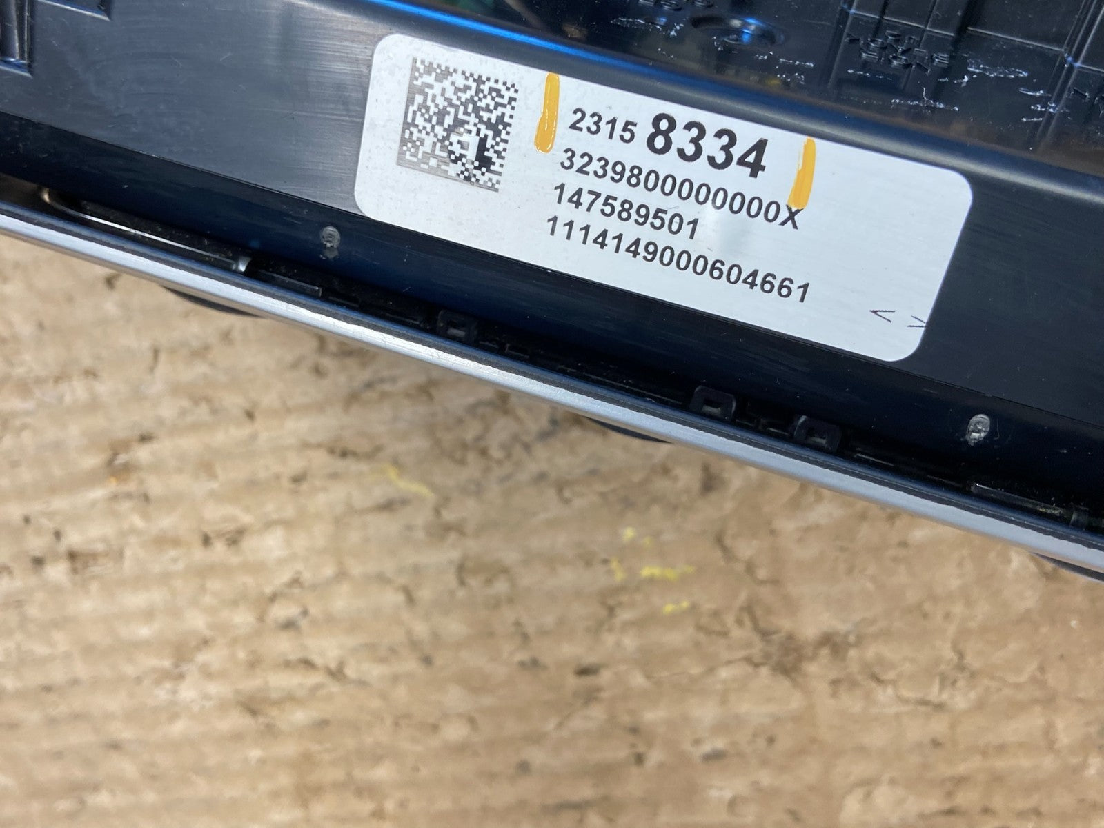 2013 - 2016 GMC Acadia A/C Heater Climate Control Radio Panel Bezel OE ad1998 DG6