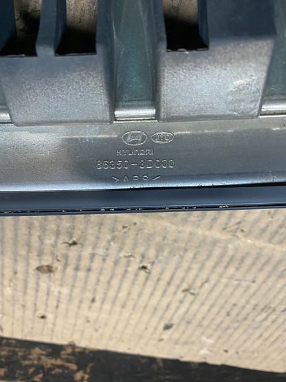 2001 to 2005 Hyundai Sonata Front Upper Grille Grill Bumper T9505 DG7