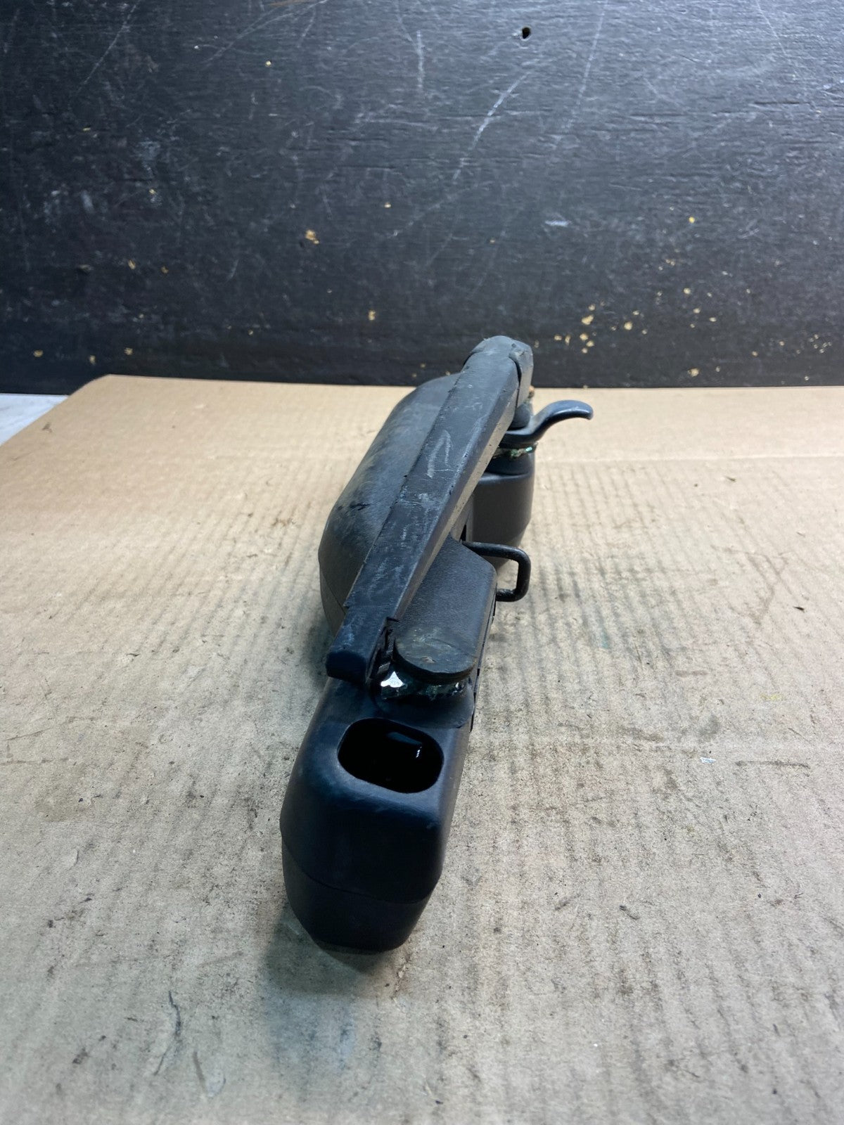 2003 to 2008 Pontiac Vibe Rear Wiper Windshield Motor OEM z4929 DG2