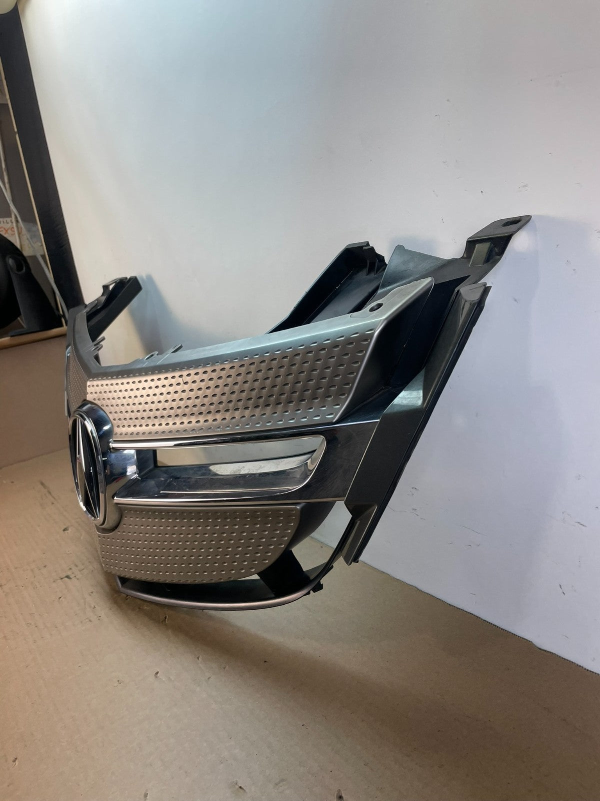 2007 2008 2009 Acura MDX Front Upper Grill Grille Emblem af8523 DG1