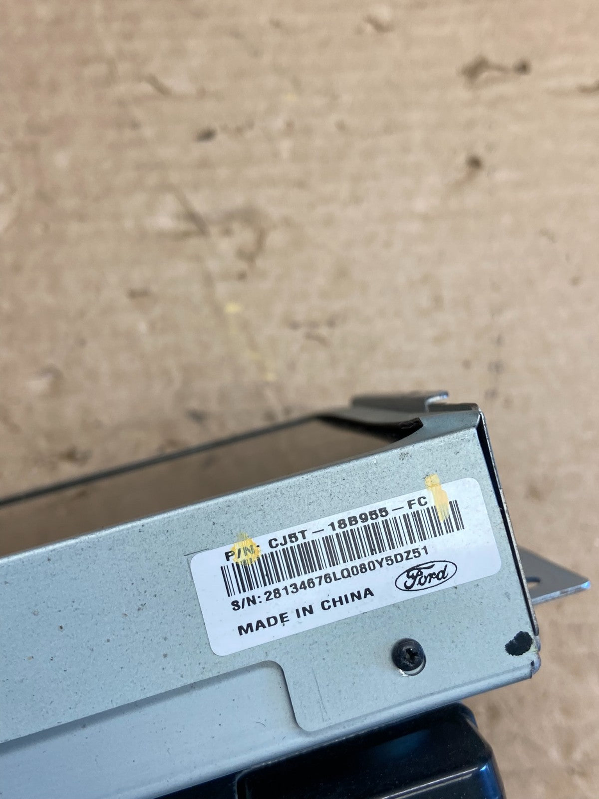 2013 to 2015 Ford C-MAX Radio Info Navigation Display Screen AF2634 DG6