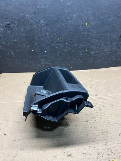2016 to 2018 Honda Pilot Center Console Pocket Storage Power Outlet j9457 PS3
