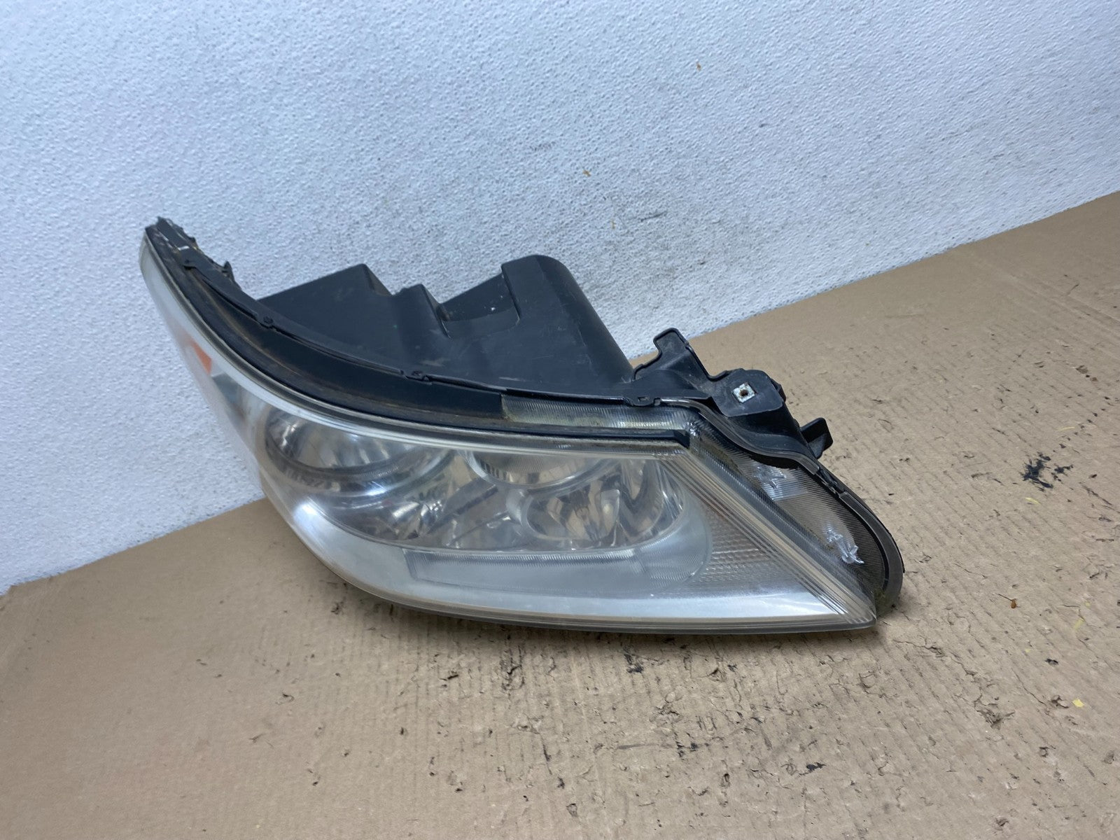 2010 to 2013 Buick Lacrosse Right Passenger Halogen Headlight AF7208 DW1