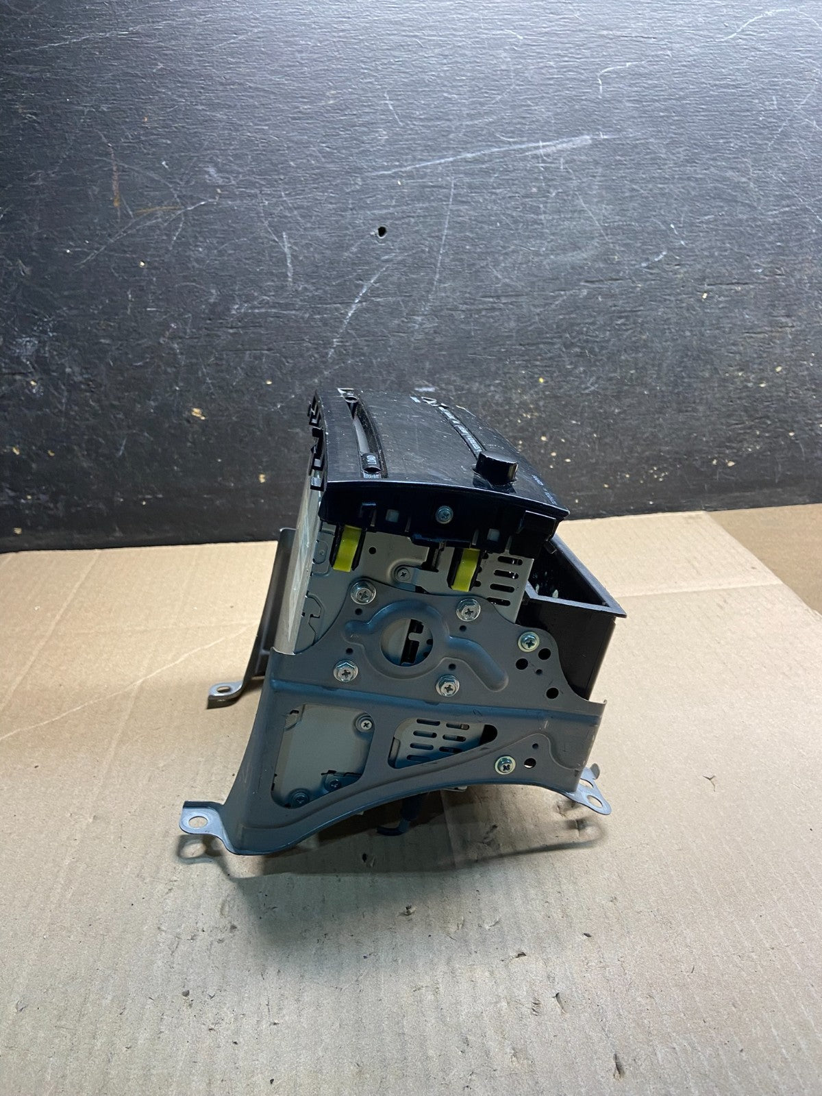 2006 to 2009 Toyota Prius OEM Radio AM/FM CD Player Oem Z0549 DG4