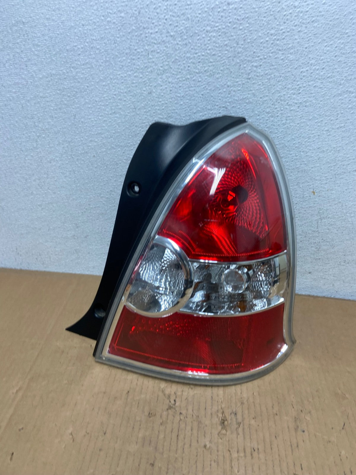 2007-2011 Hyundai Accent Hatchback Right Passenger Side Tail Light AD0879 LK0