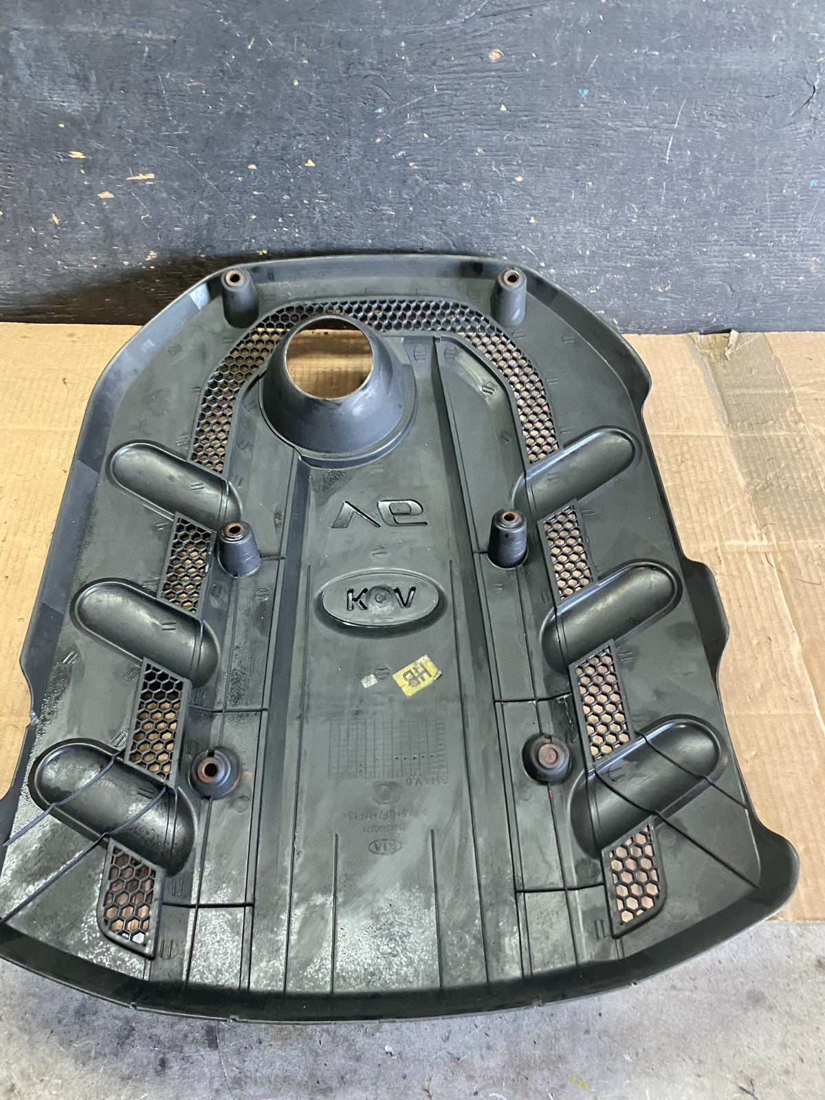 2007 to 2009 Kia Amanti Engine Motor Cover V6 Q0665 DG4