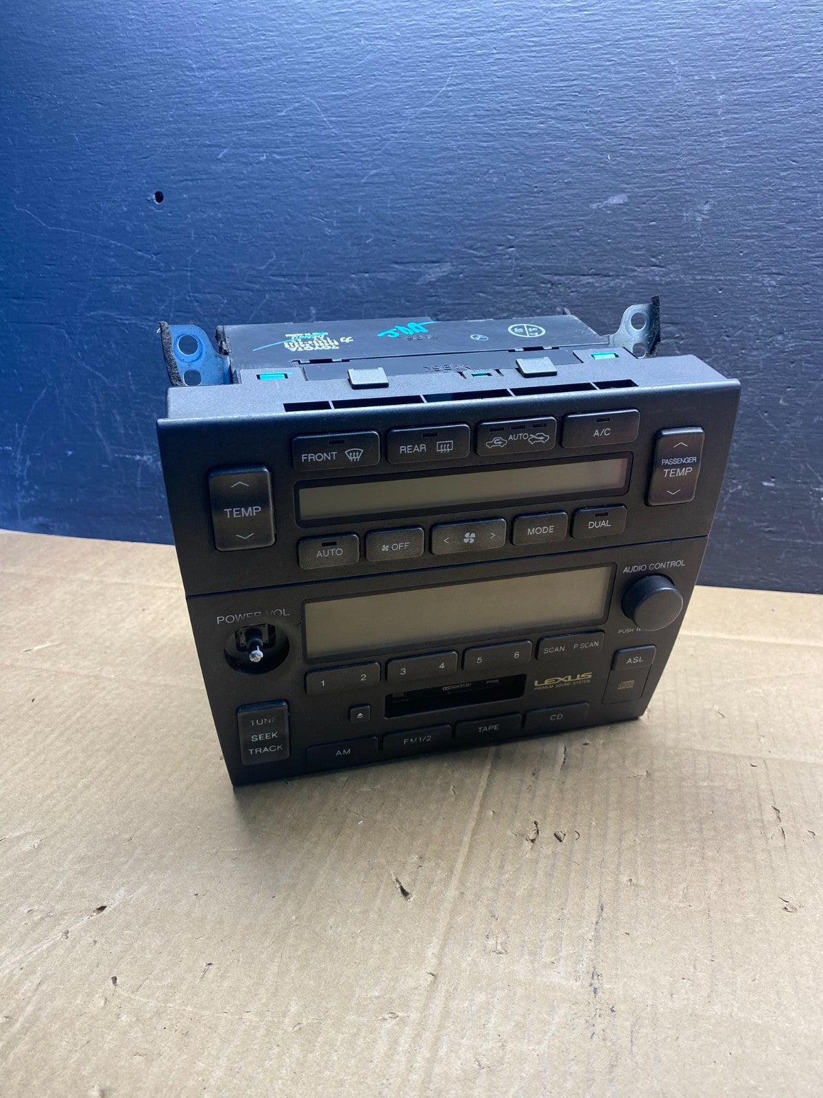 1998-2005 Lexus GS300 Radio Screen Display AM FM Climate Cassette ad1561 DG0