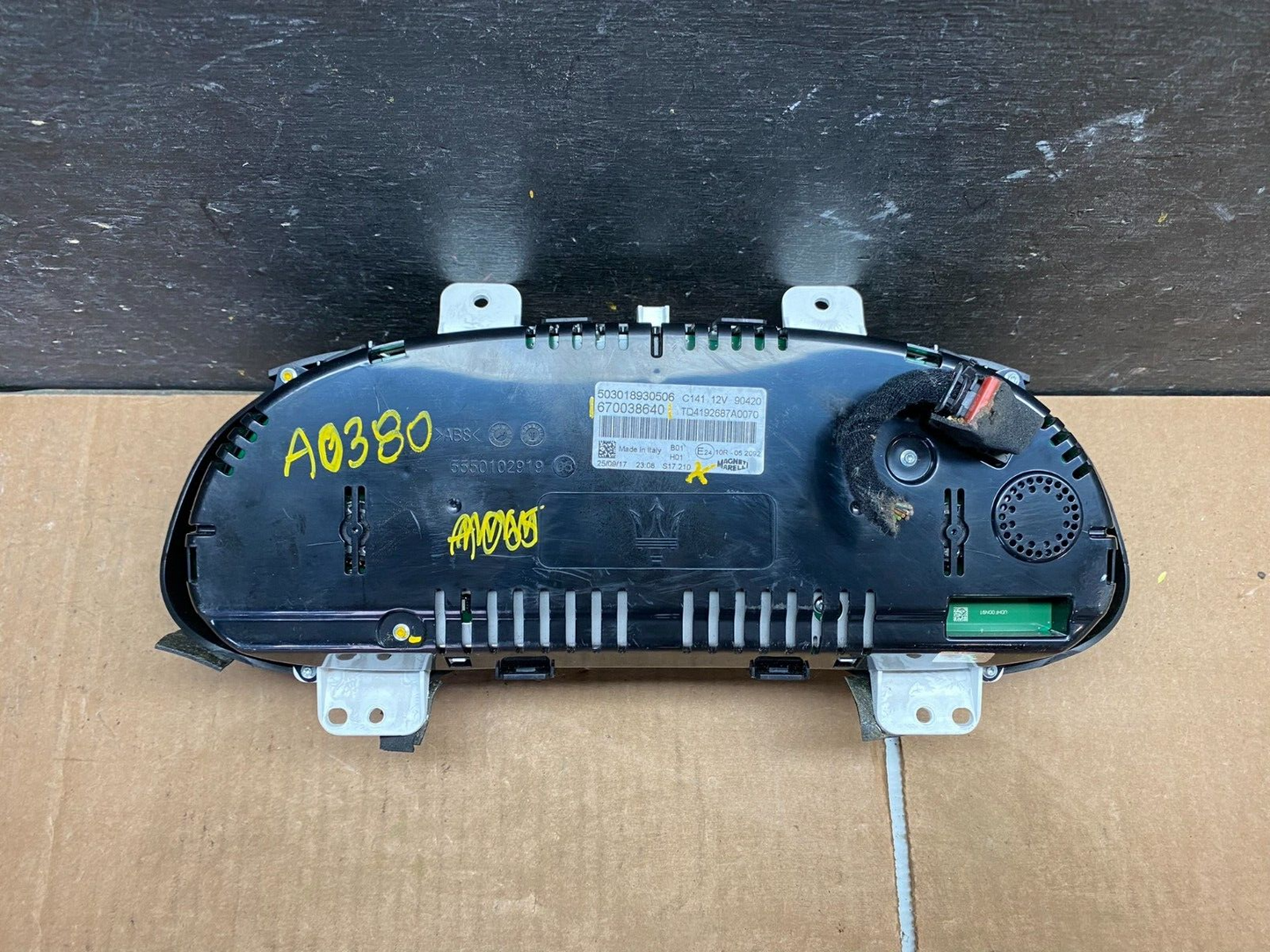 2017 to 2020 Maserati Quattroporte Speedometer Instrument Gauge Cluster A03803