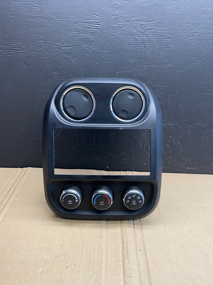 2011 to 2017 Jeep Compass Dash Climate Temperature Control Radio Bezel AB8681 DG0